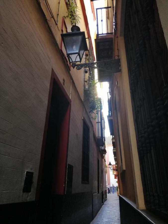 Apartamento Callejon Del Beso Sevilla Kültér fotó